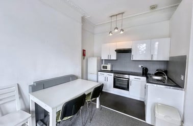 2 Lockyer Road,, Peverell, Plymouth - Image 3